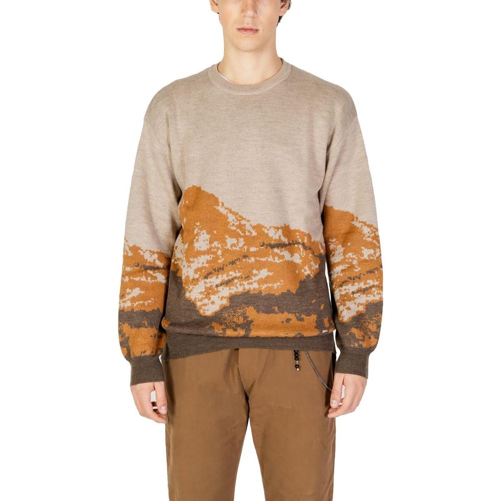 Gianni Lupo men's brown acrylic sweater, warm fall/winter knitwear, 70% acrylic and 30% wool composition, stylish casual wear.