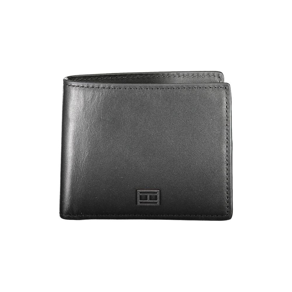Tommy Hilfiger black leather men's wallet with double compartment and logo, showcasing premium quality and style.