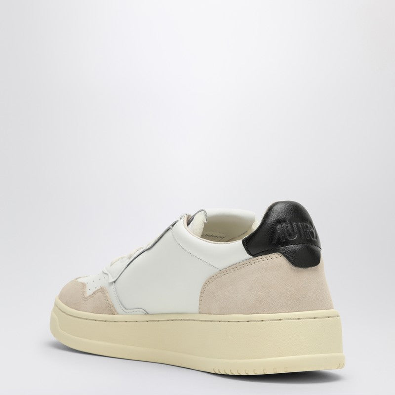 AUTRY Medalist sneakers in white/black leather