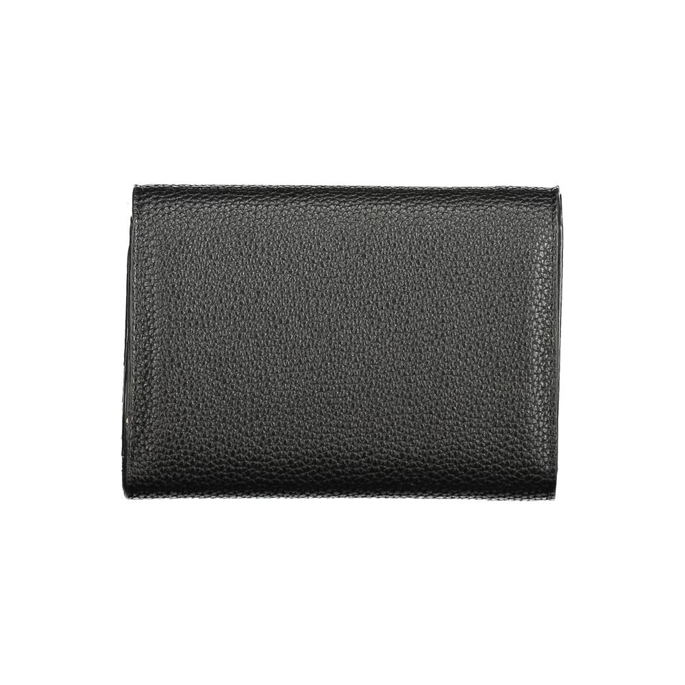 Valentino Bags black polyethylene wallet with 3 compartments, coin purse, card spaces, zip and automatic closure, and logo.
