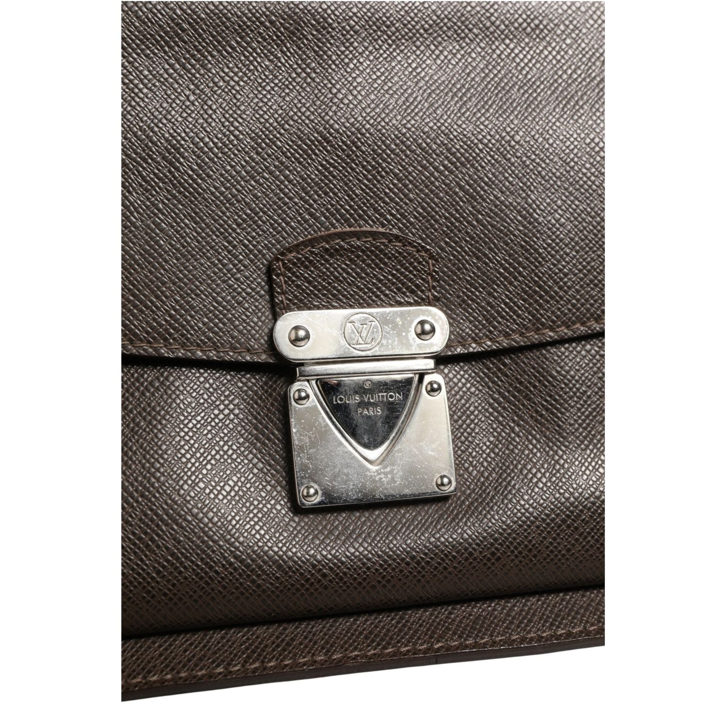 Louis Vuitton Belaia Clutch Taiga Leather