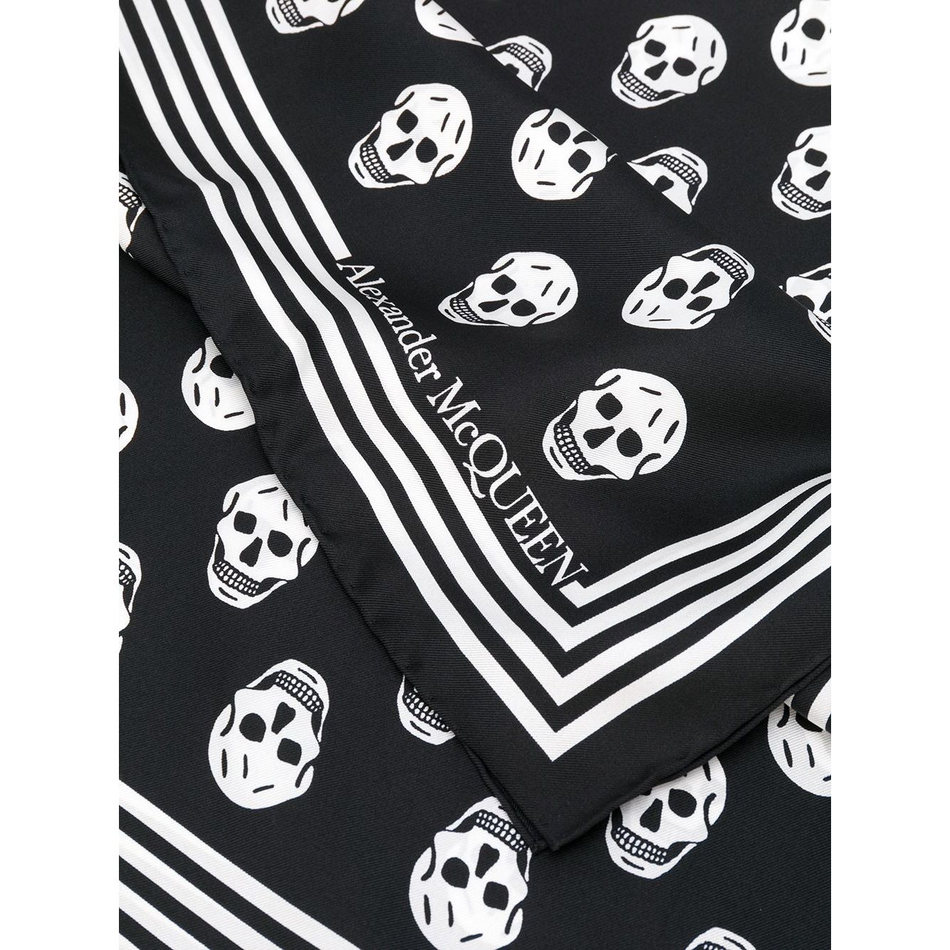 Alexander McQueen Skull silk scarf