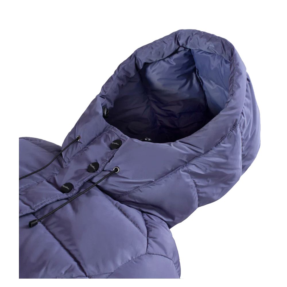 Front view with bag zipped and handles upright.