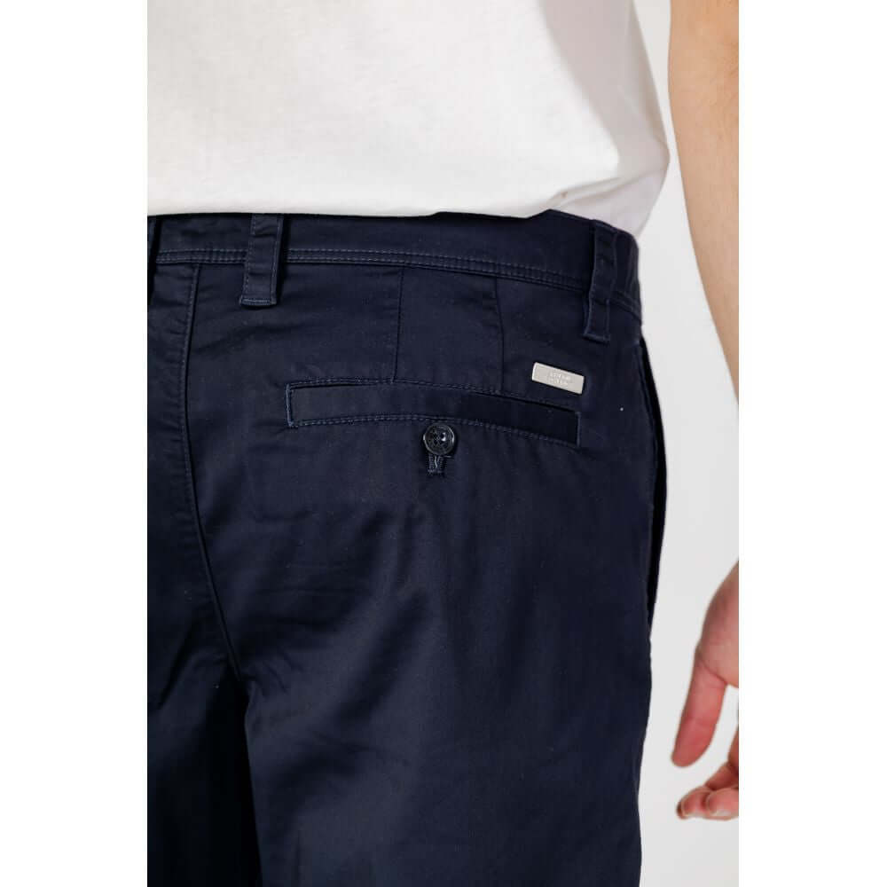 Armani Exchange Blue Cotton Bermuda AR-13327200010-W34
