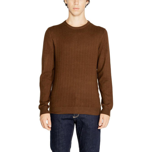 Antony Morato brown viscose sweater for fall/winter, men's knitwear, with ribbed details and comfortable fit.