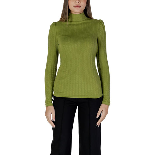 B.Young Green Polyester Long Sleeve T-Shirt, high neck, ribbed texture, featuring a close fit and structured shoulders for elegance.