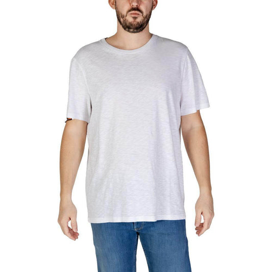Men's Superdry white cotton T-shirt, short-sleeved for fall/winter collection, 100% cotton, casual wear.