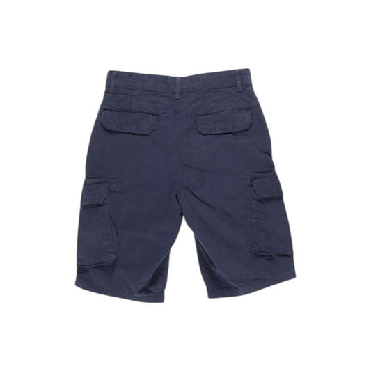 Back view of Lyle & Scott blue cotton men's bermuda shorts, fall/winter collection, featuring classic design and pockets.