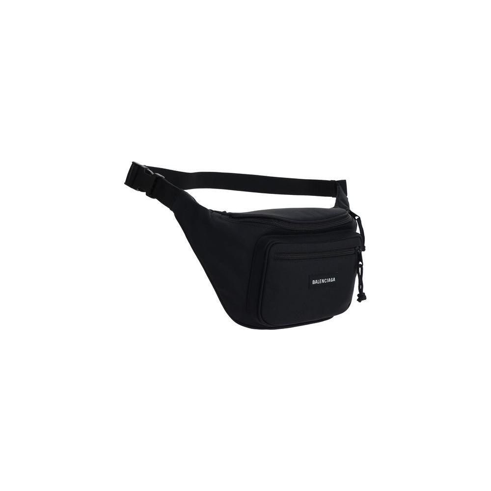 Front view with bag zipped and handles upright.