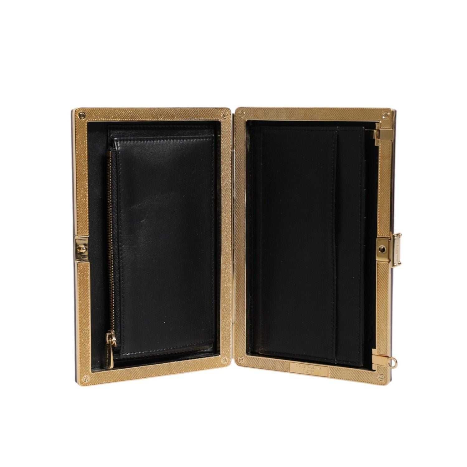 Front view with bag zipped and handles upright.