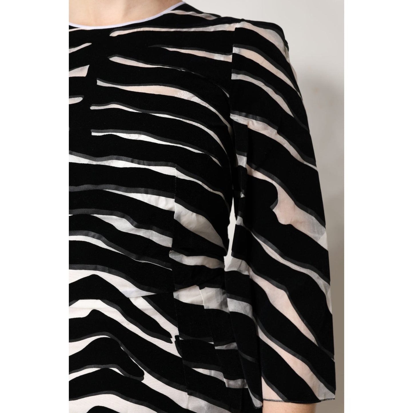 Dolce & Gabbana Black White Zebra A-line Sheath Mini Dress DR81634-36