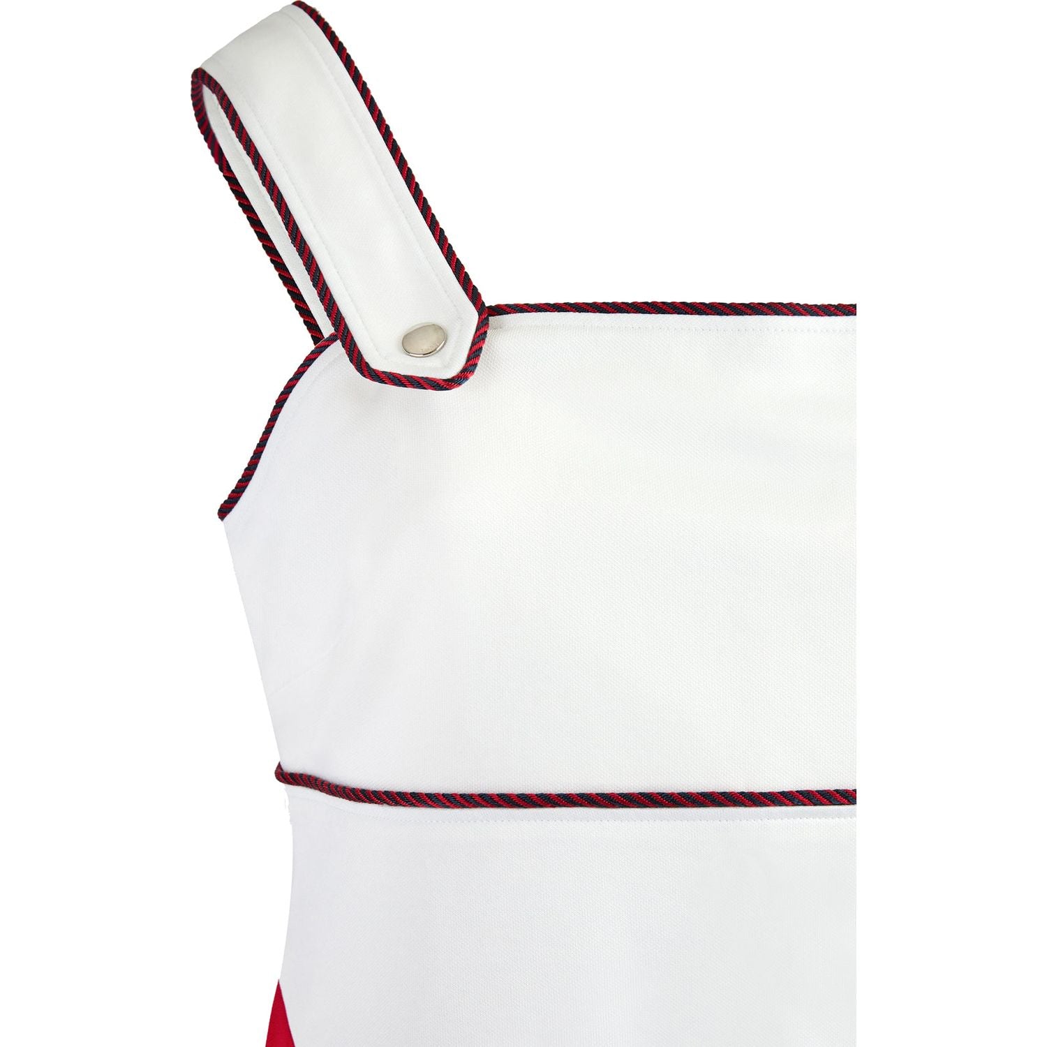 Front view with bag zipped and handles upright.