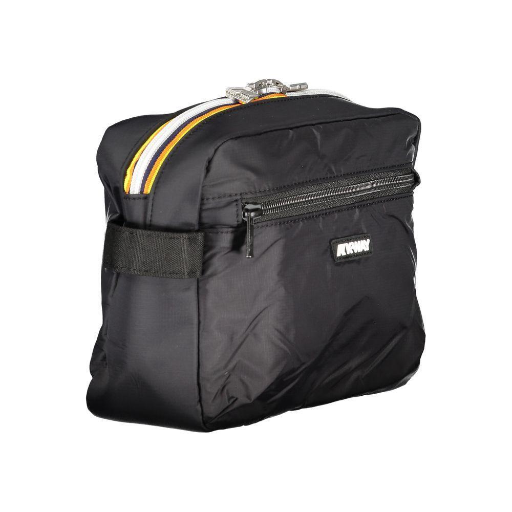 Front view with bag zipped and handles upright.