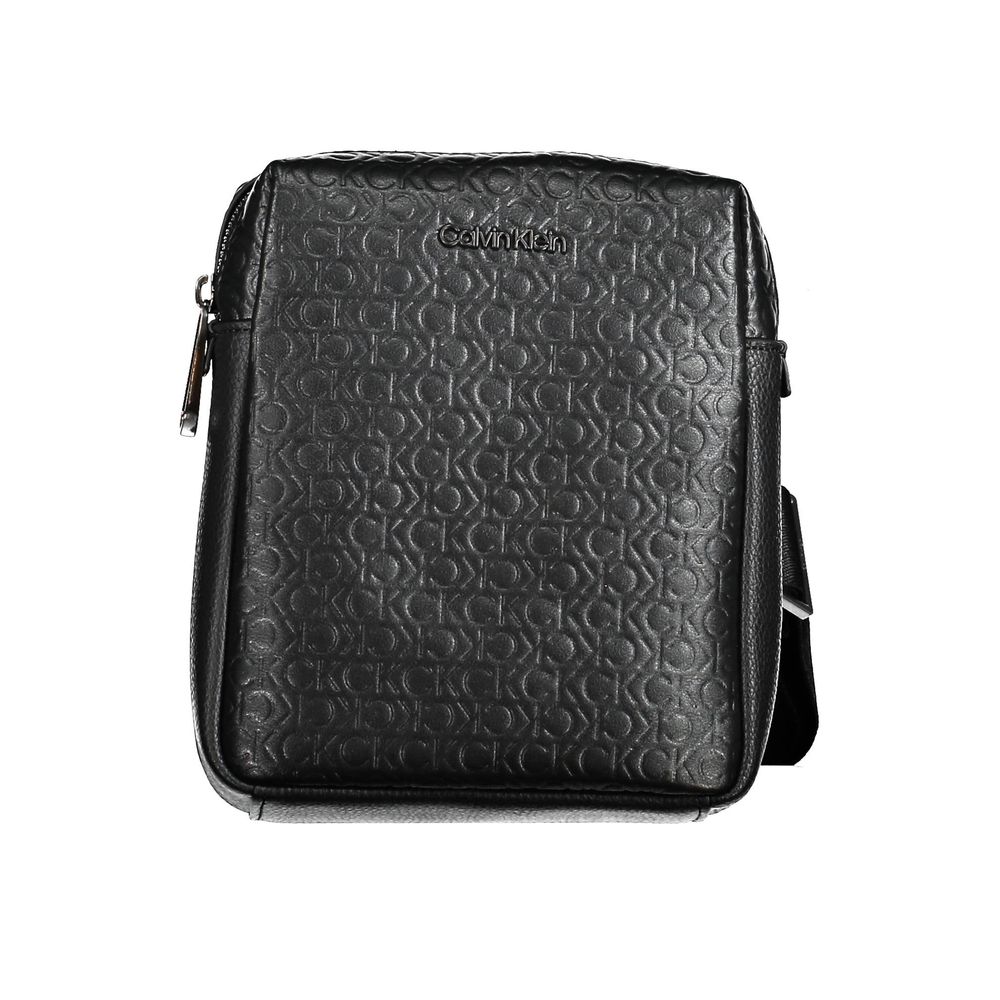 Front view with bag zipped and handles upright.