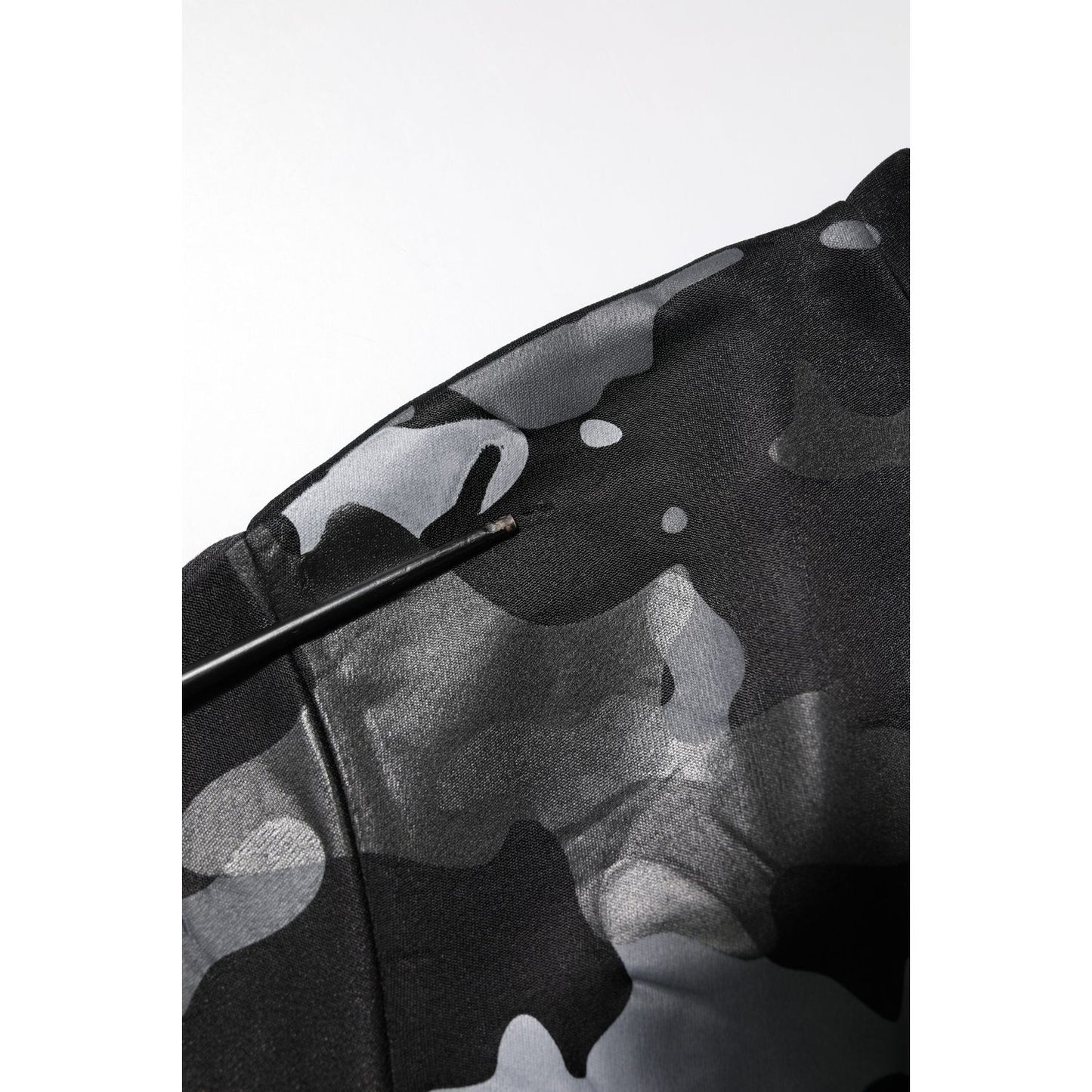 Dolce & Gabbana Black Camouflage Pullover Sweatshirt Sweater