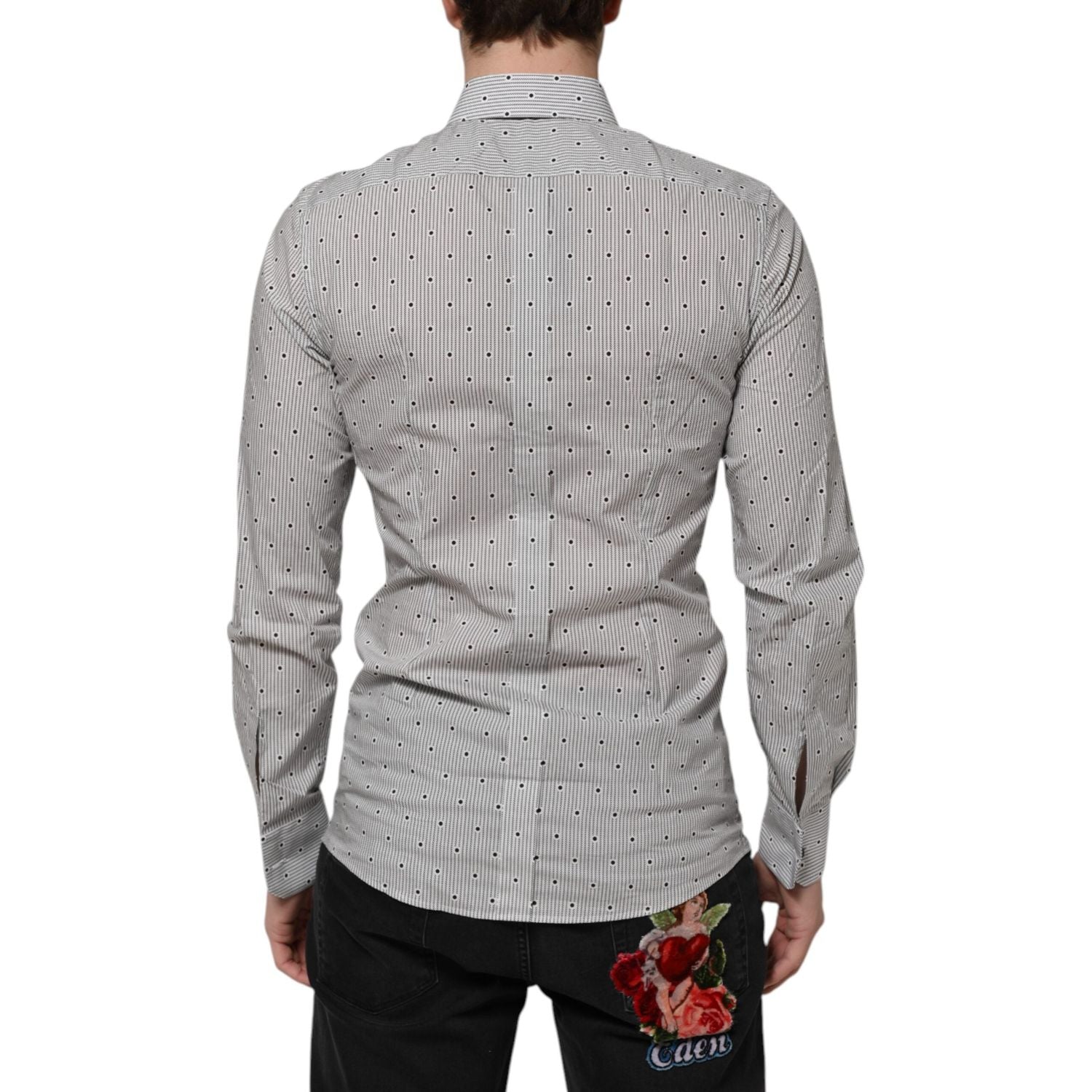 Front view with bag zipped and handles upright.