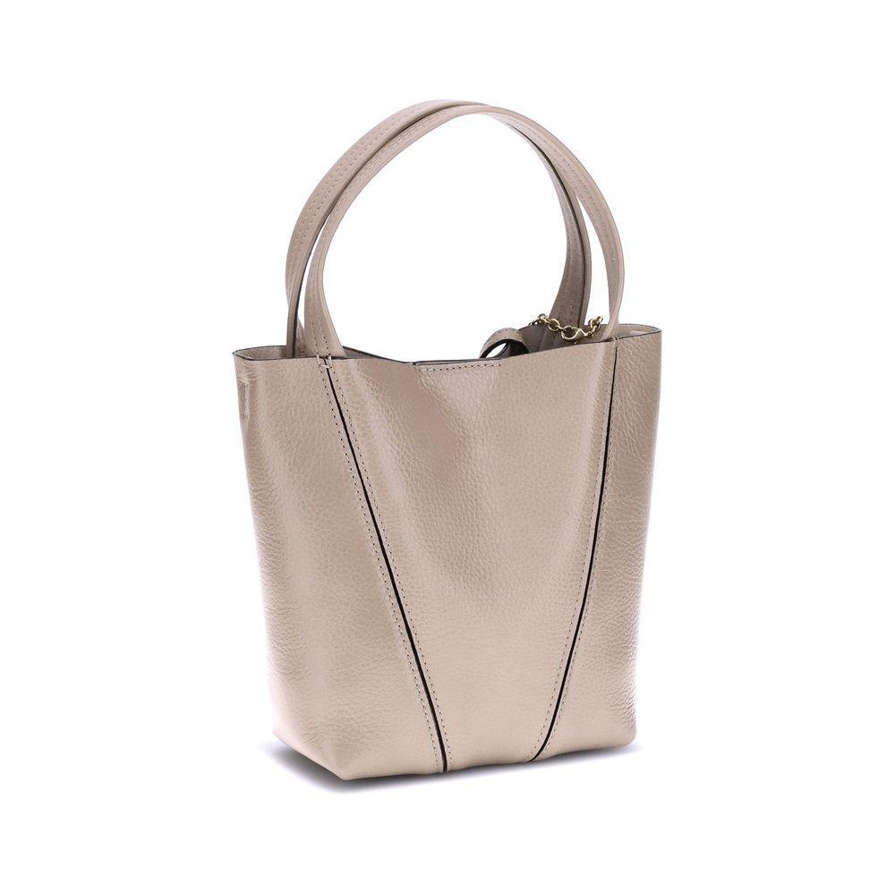 Front view with bag zipped and handles upright.