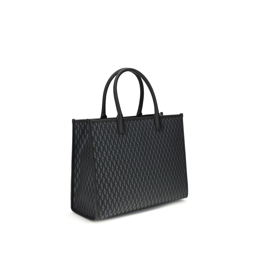 Front view with bag zipped and handles upright.