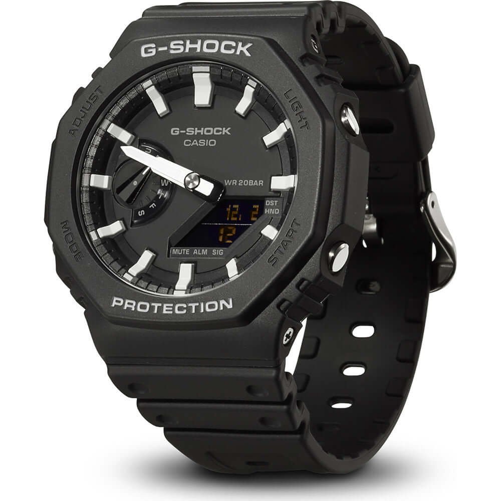 CASIO G-SHOCK Mod. OAK Black wristwatch with 20 ATM water resistance, 45.5 mm carbon-resin case, black resin strap, quartz movement.