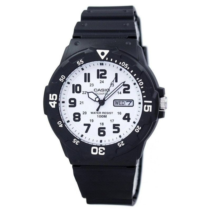 CASIO SPORT Mod. DIVER 100M - WHITE wristwatch, water resistant 100M, black resin strap, day/date function, quartz movement, mineral dial