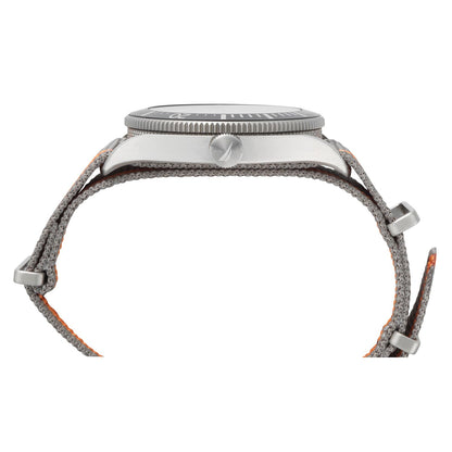 Side view of NAUTICA Mod. NAPPRF003 quartz analog watch featuring mineral dial and water resistance of 10 ATM, in official packaging.