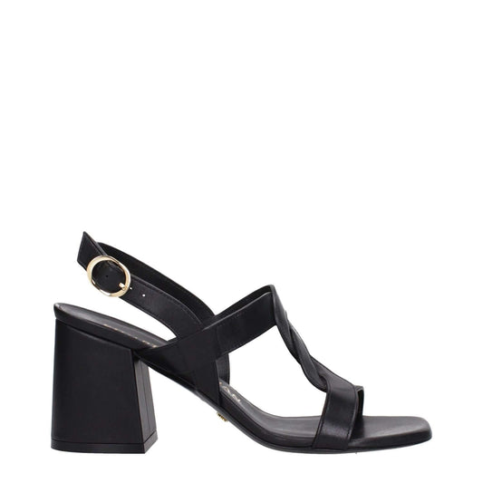 Stuart Weitzman Black Leather Platform Sandals with buckle closure, open toe, and mid heels, style F80709.