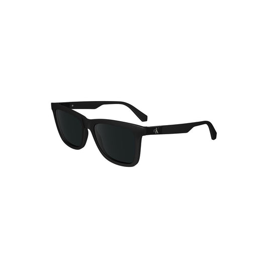 Calvin Klein black plastic sunglasses with square black lenses, injected frame, logo, lens width 54mm, bridge 17mm, temples 140mm.